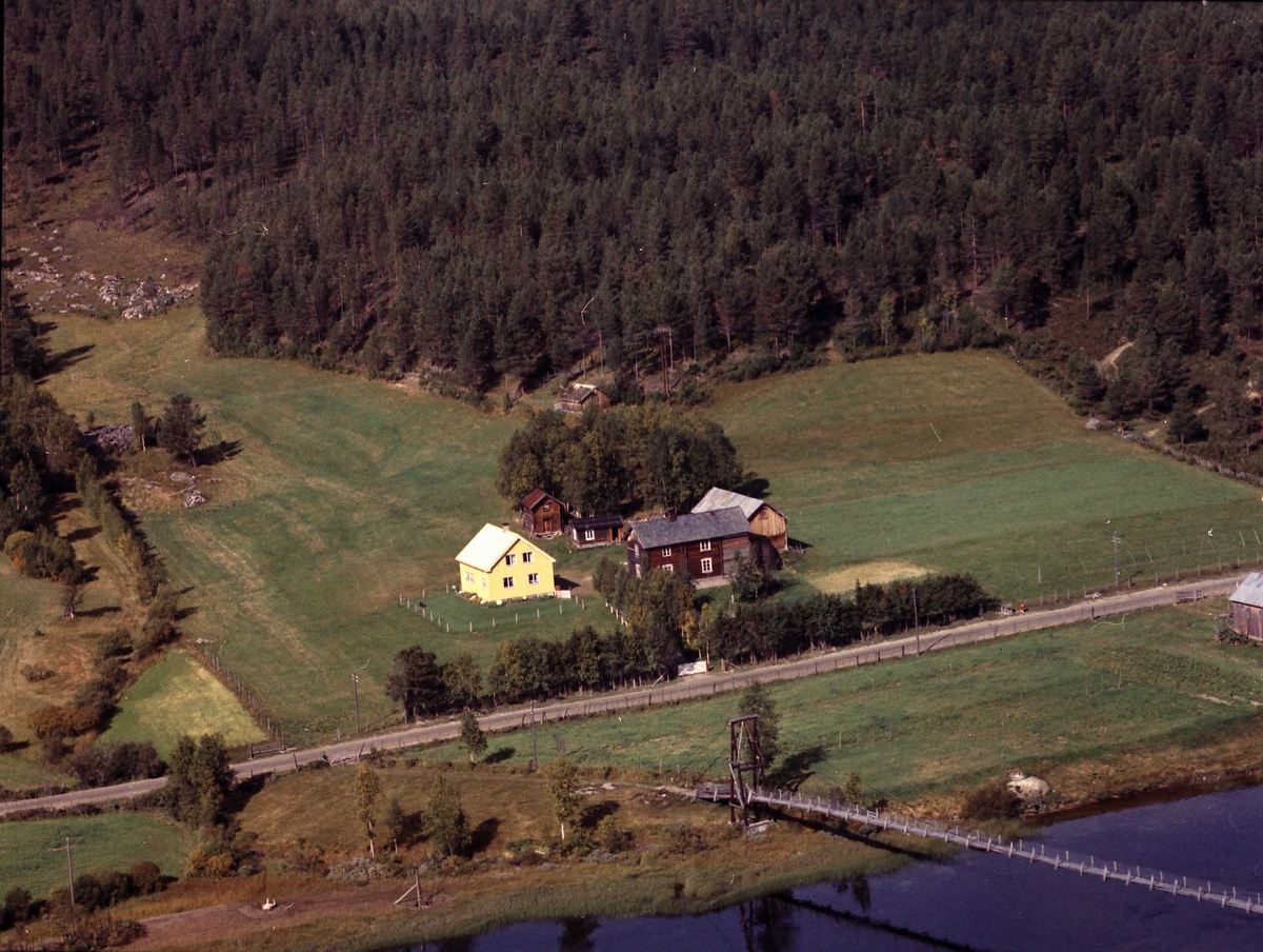 Widerøes Flyveselskap A/S, Gårdsbruk.