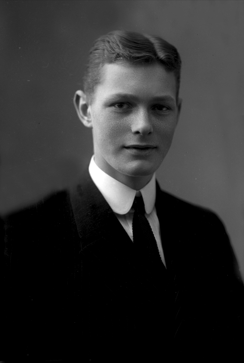 Gustav Borgen, NFB.05830