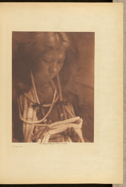 Edward S. Curtis, A Pomo Girl