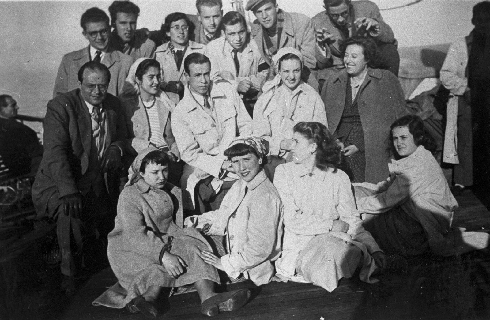 Desconegut, [Group Portrait]