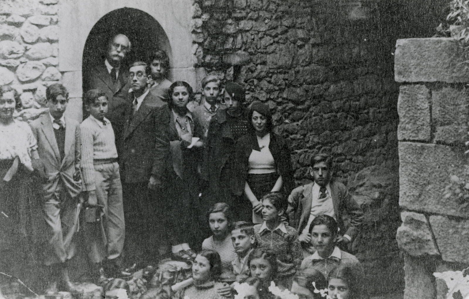 Desconegut, [Group Portrait]