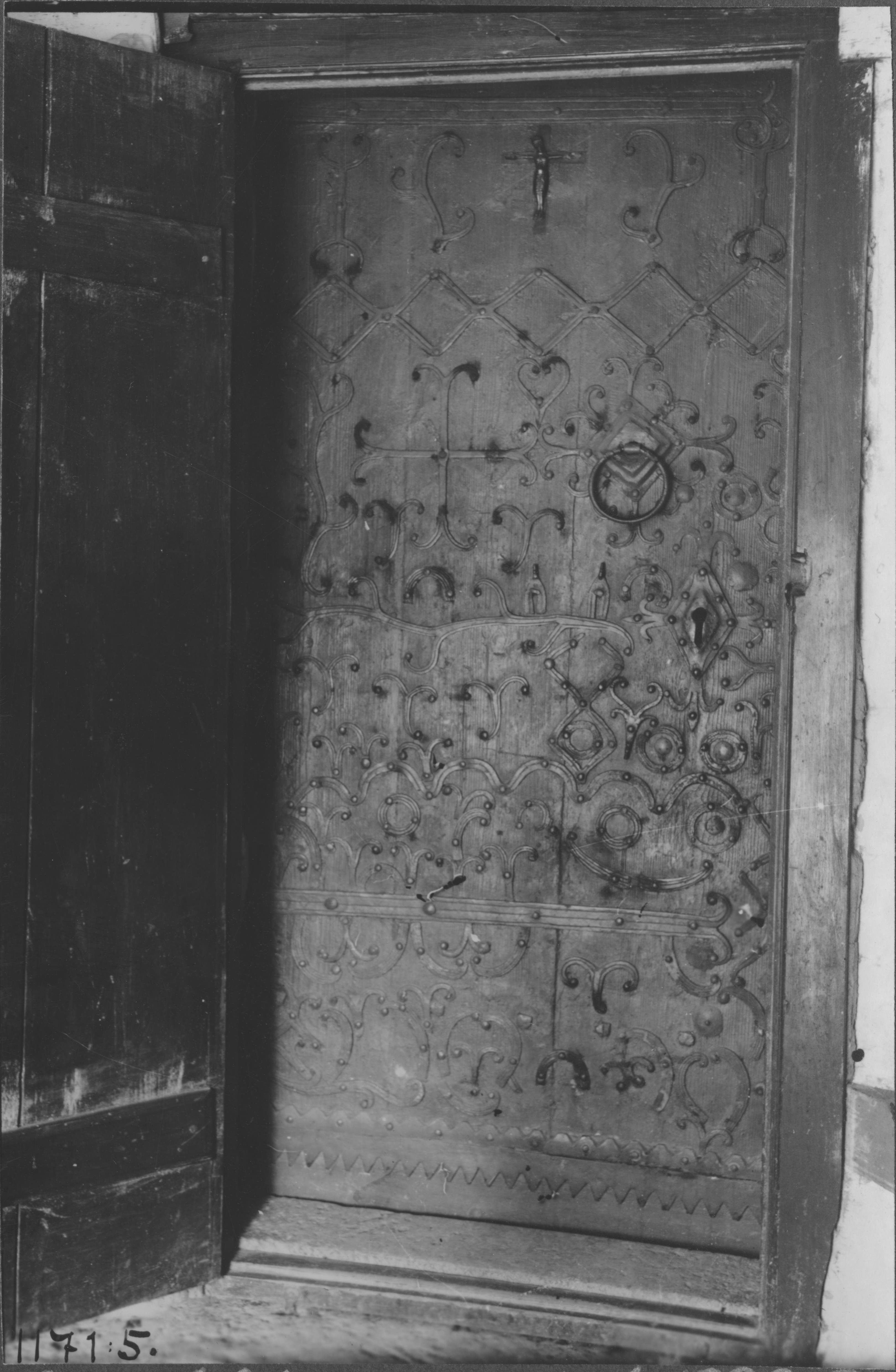 Gustaf Munthe, Asks kyrka