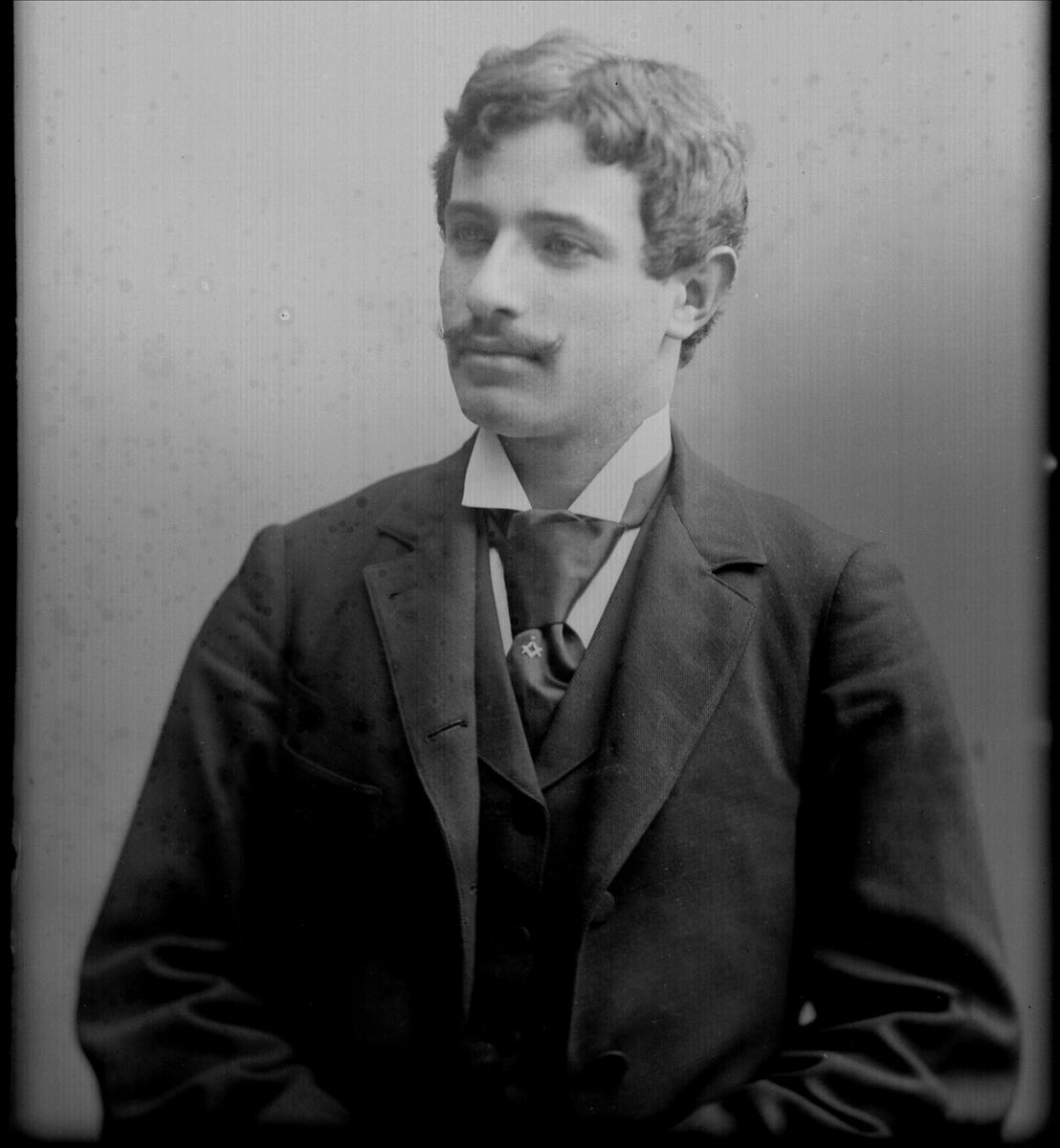 Gustav Borgen, NFB.22772