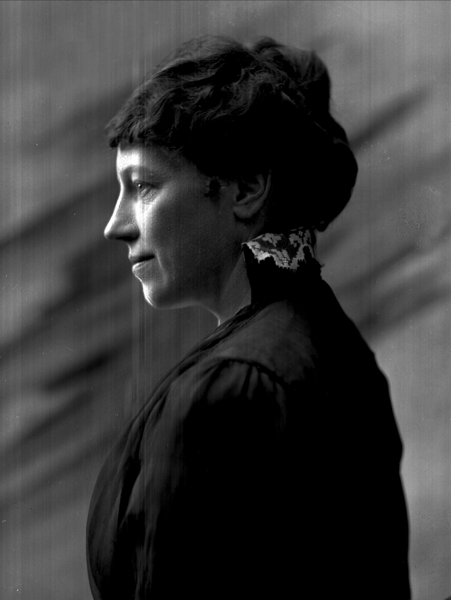 Gustav Borgen, Portrett av Antoinette Cappelen fra 1916.