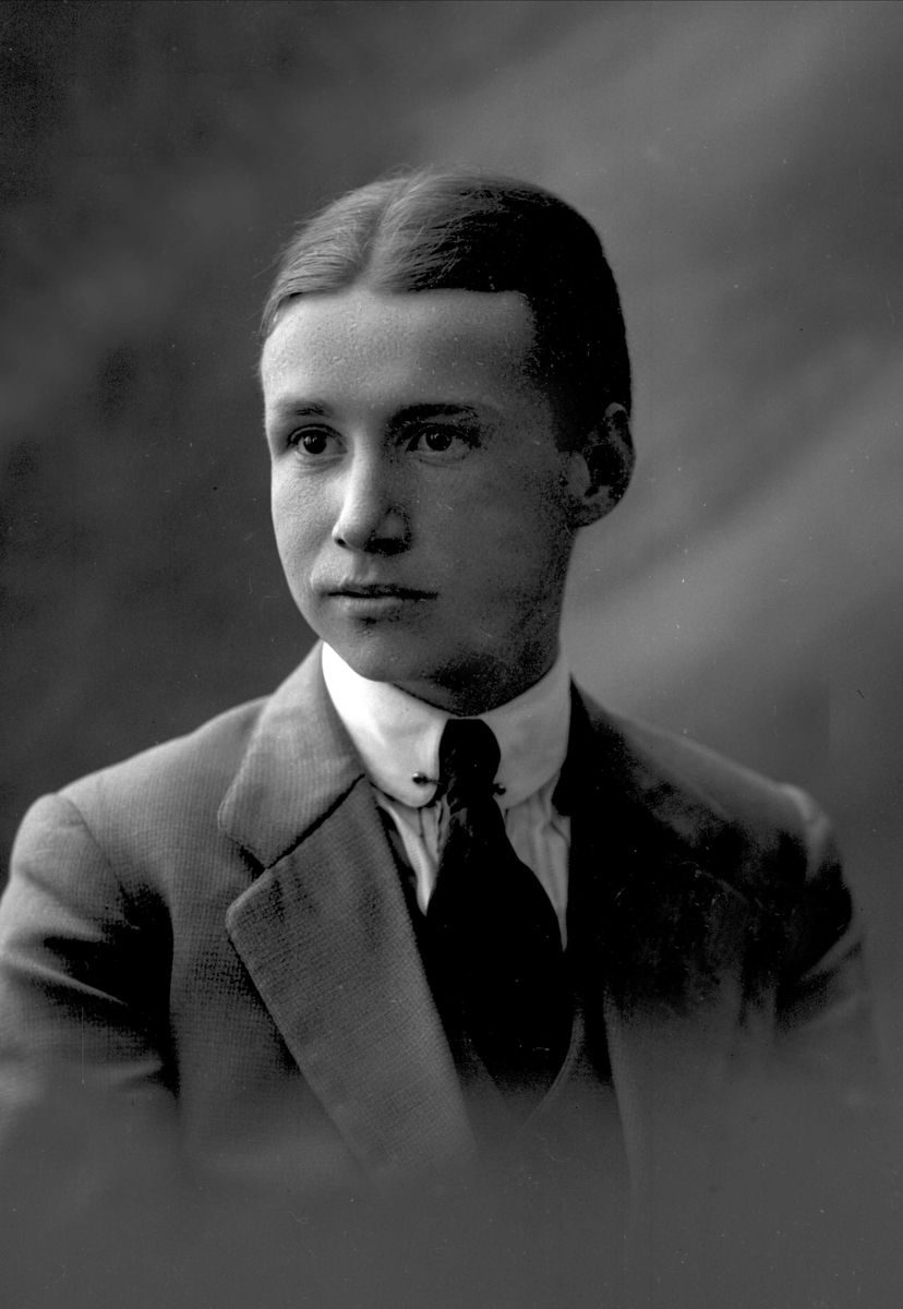 Gustav Borgen, NFB.38257
