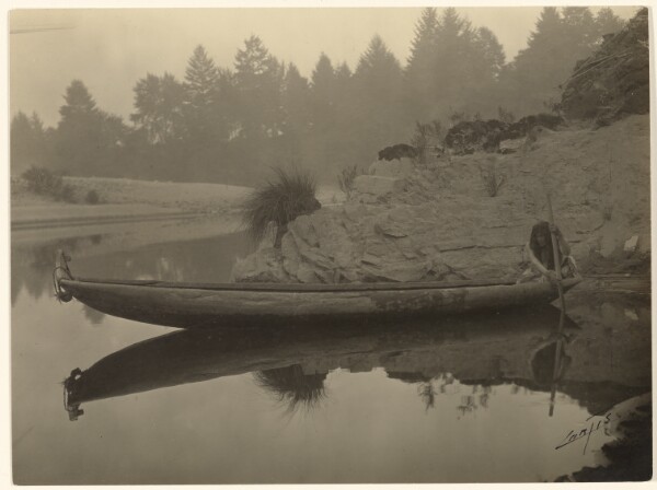 Edward S. Curtis, Fishing from Canoe - Hupa