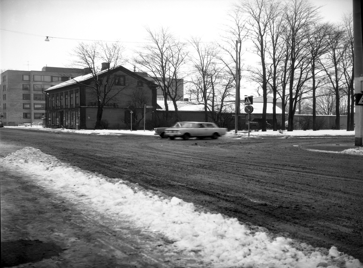 Unknown artist, Railway Street 18. AB Eskilstunaboden, Fahlström & Co. Plot No 1. Figure 1 taken from the southwest. Picture 2 taken from the west.
