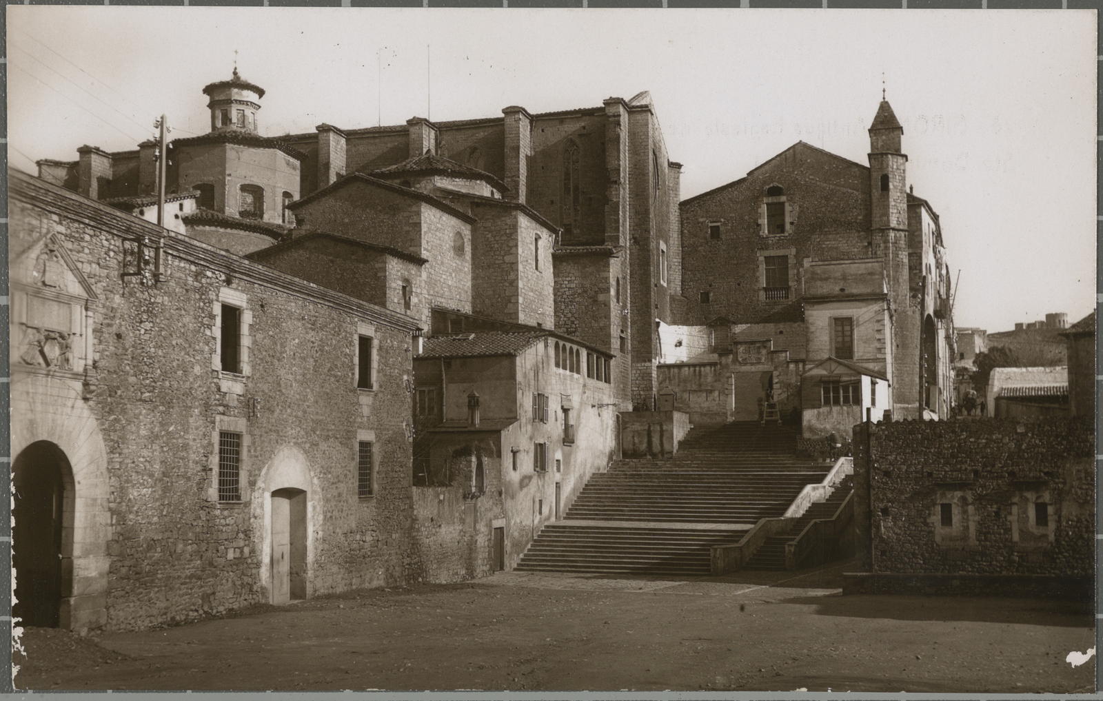 Desconegut, 28. GERONA. Antigua Iglesia de San Domingo, today quartel.