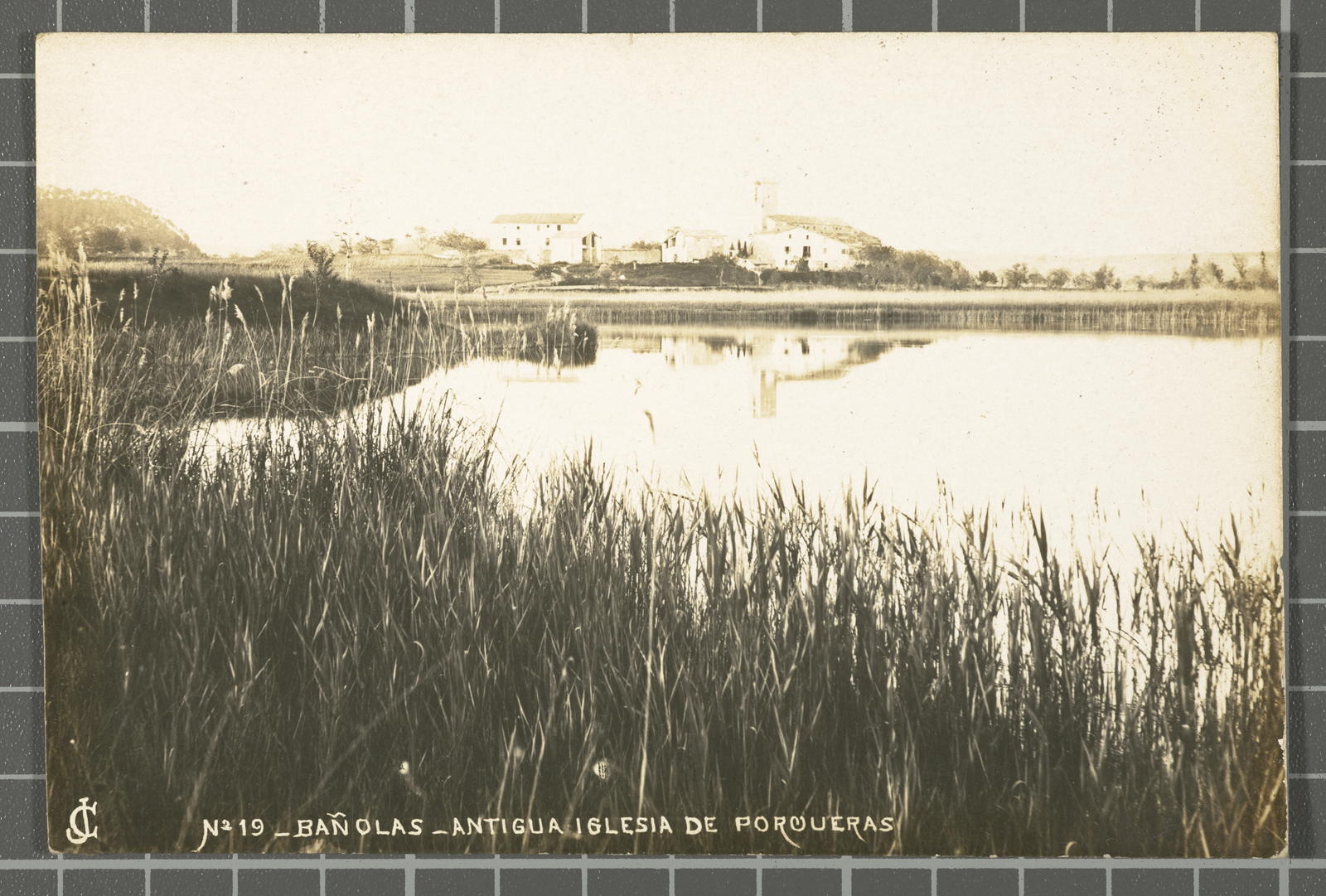 Desconegut, Nº19 - Bañolas - Antigua iglesia de Porqueras