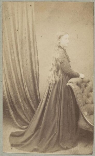 Unknown, Carte-de-visite photographs (480). Four photographs  are dry-mounted to each sheet (120).