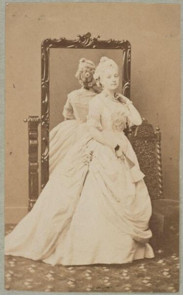 Unknown, Carte-de-visite photographs (480). Four photographs  are dry-mounted to each sheet (120).