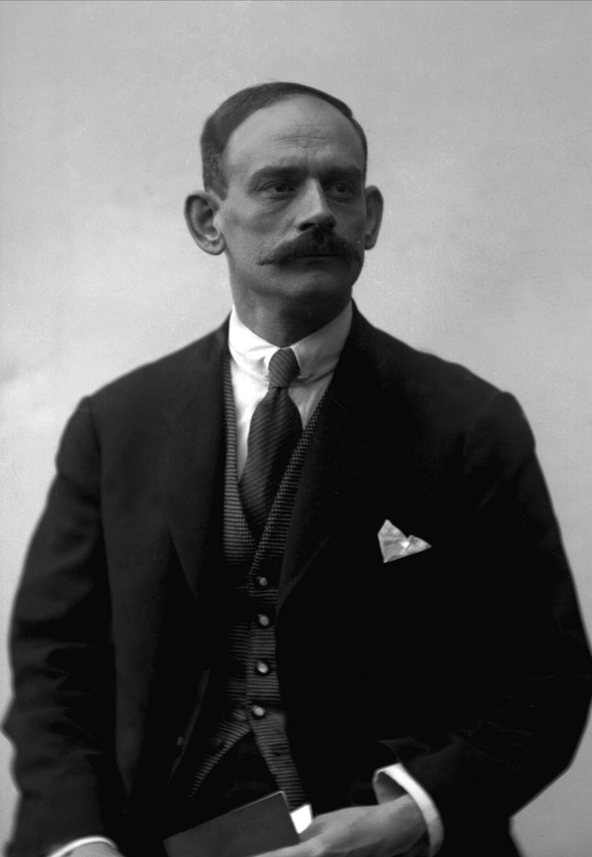 Gustav Borgen, NFB.11972