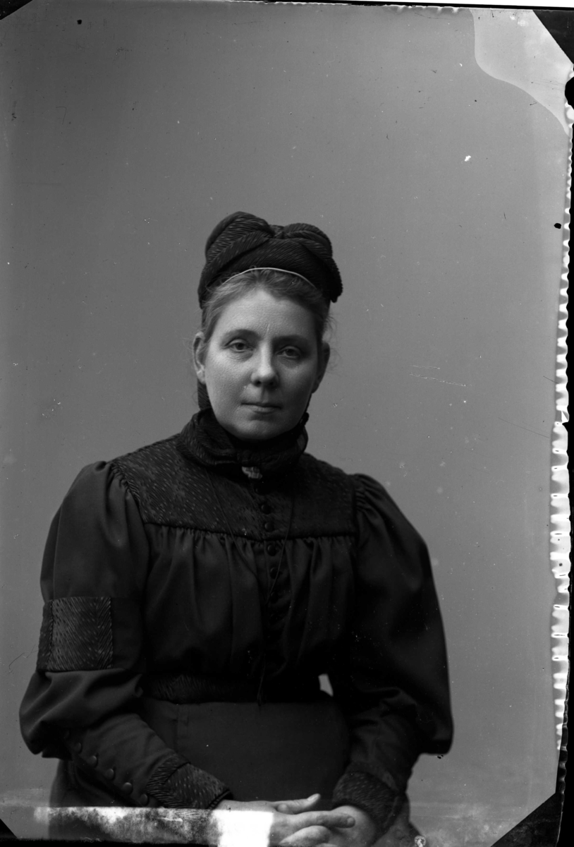Calla Helena Sundbeck, Miss Ester Magnusson from Stockholm.