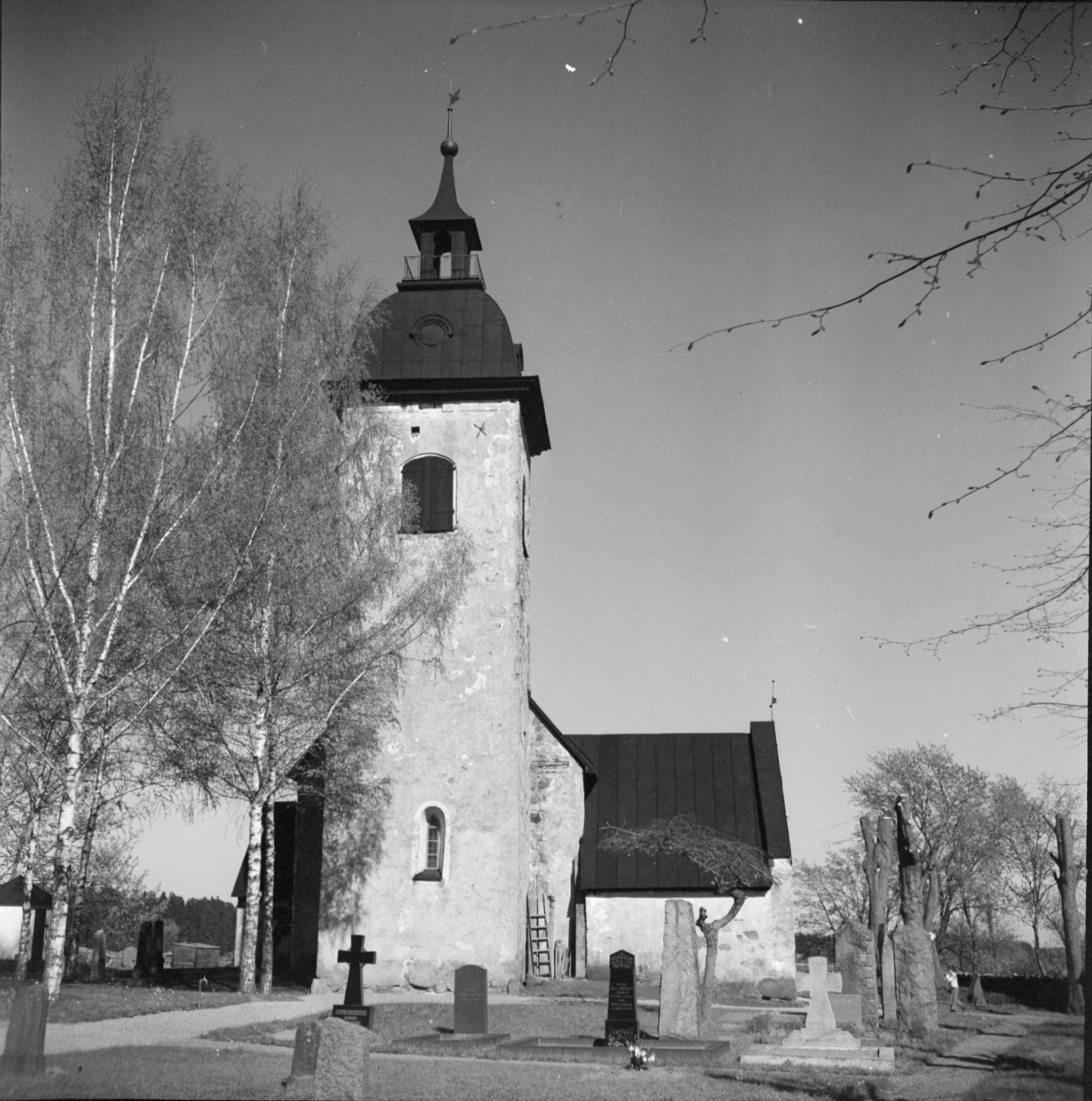 Nils Lagergren, Hilleshögs kyrka