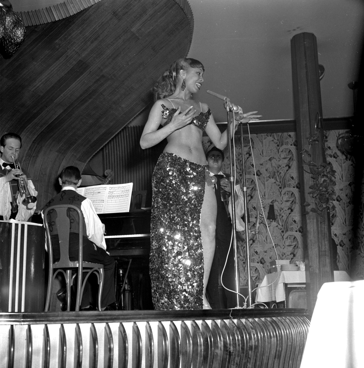 Örebro Kuriren, La Bommie the Dapps at Frimis. April 1956.