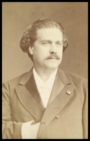 London Stereoscopic and Photographic Company, Guy Little Theatrical Photograph
