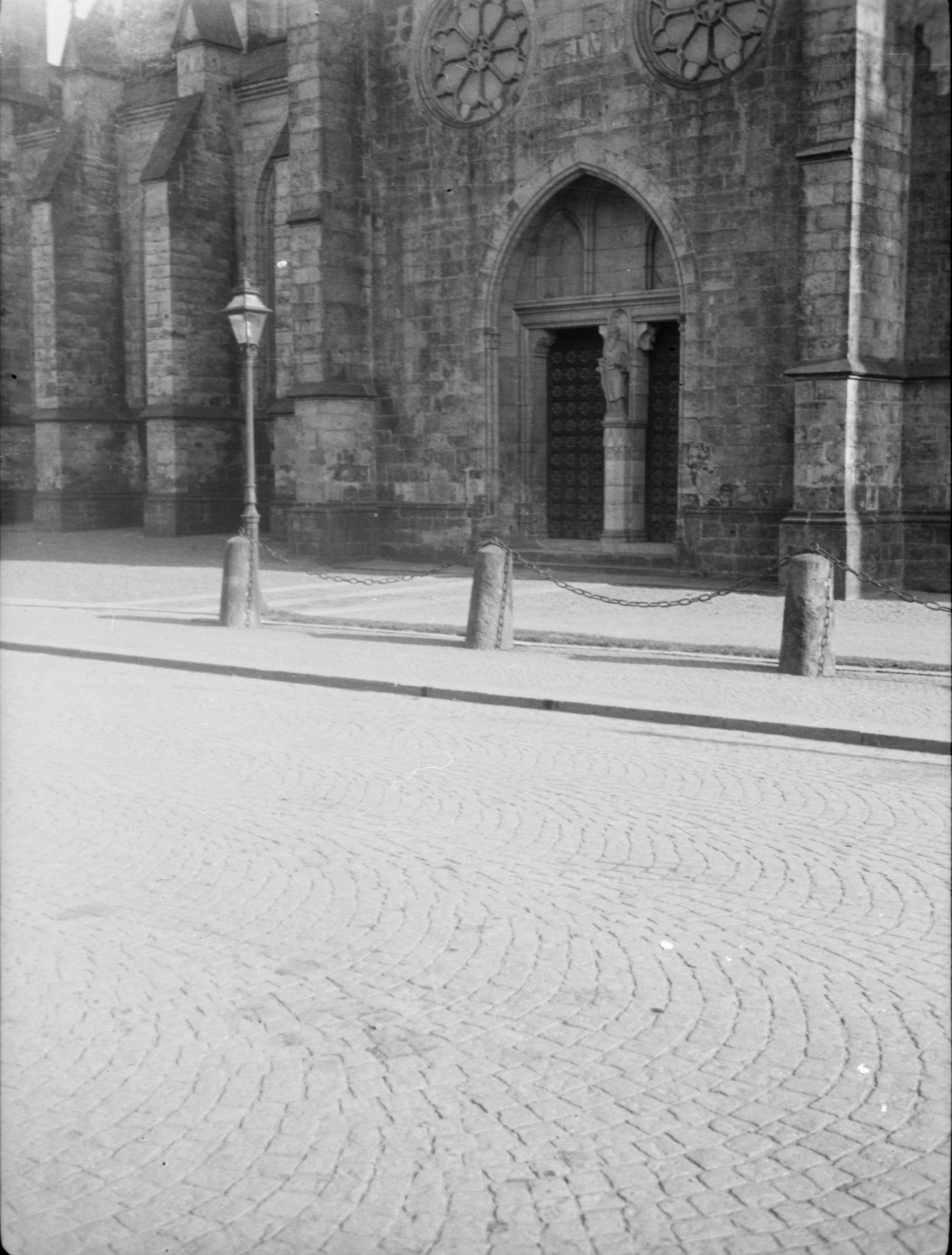 E. Lundberg, Skara domkyrka (Sankta Maria kyrka)