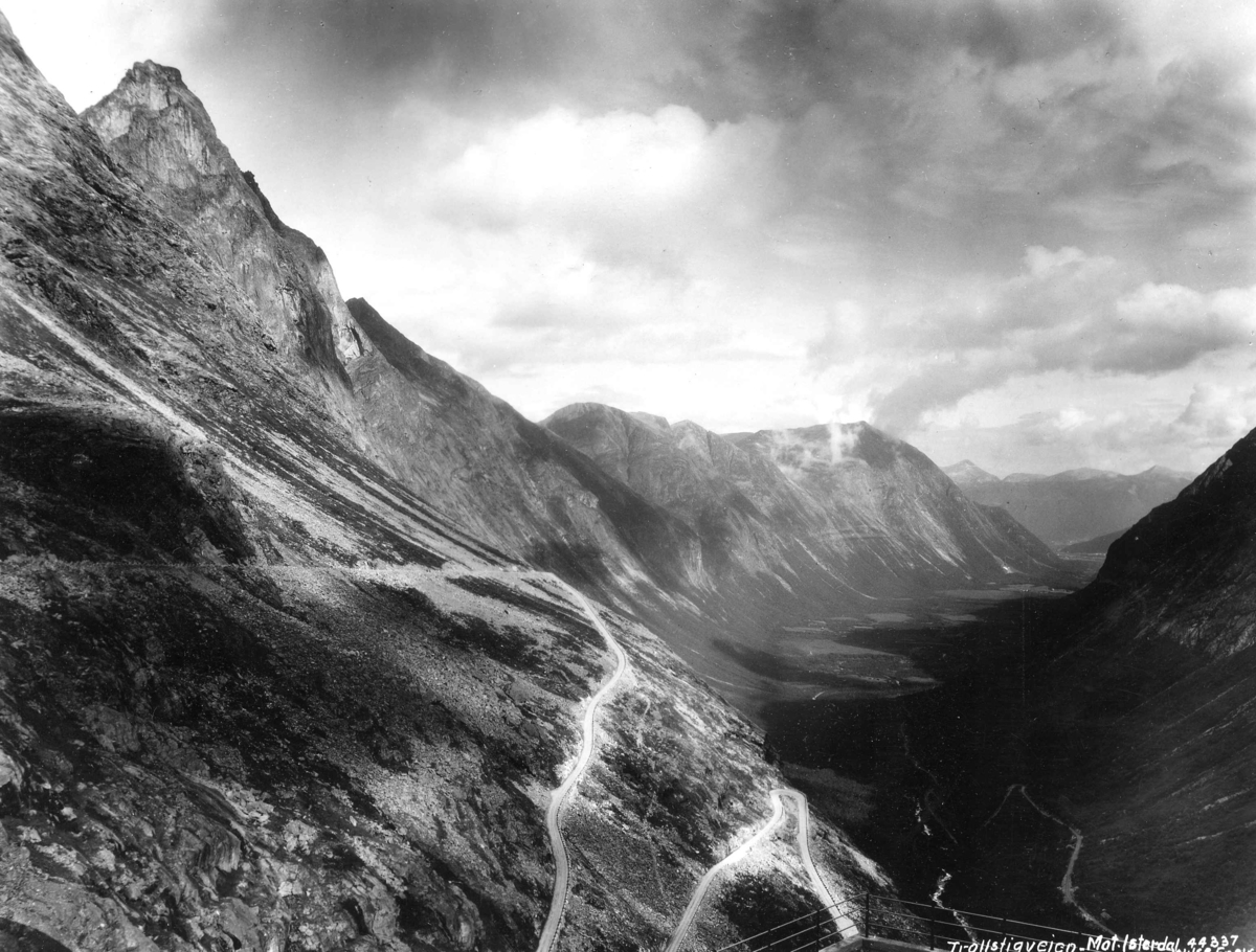 Anders Beer Wilse, Topografi