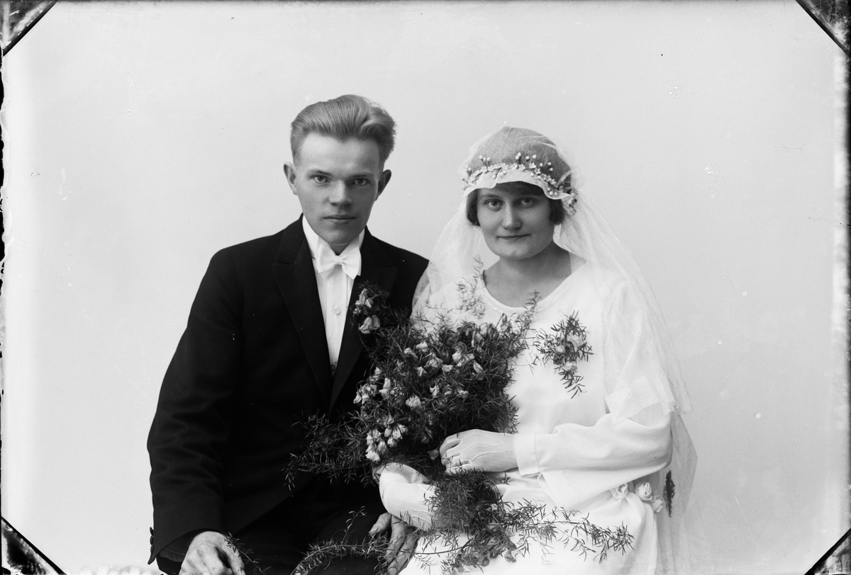 Skötsner-Edhlund, Brudpar, Östhammar, Uppland
