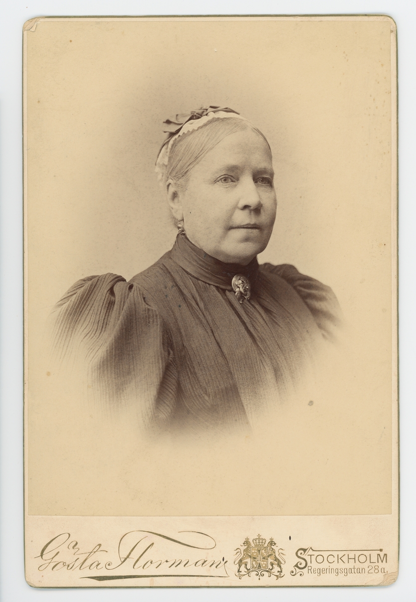Gösta Florman, Cabinet Photography - Ebba Lindman from Österby, Uppland 1890s