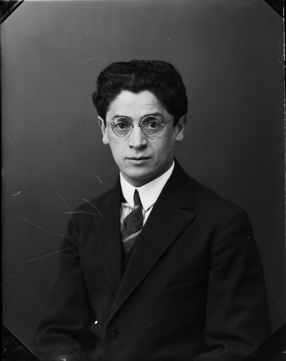 Skötsner-Edhlund, Ateljé Portrait - Man, Östhammar, Uppland