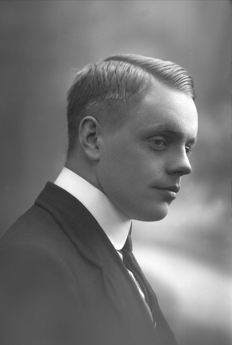 Gustav Borgen, NFB.36662