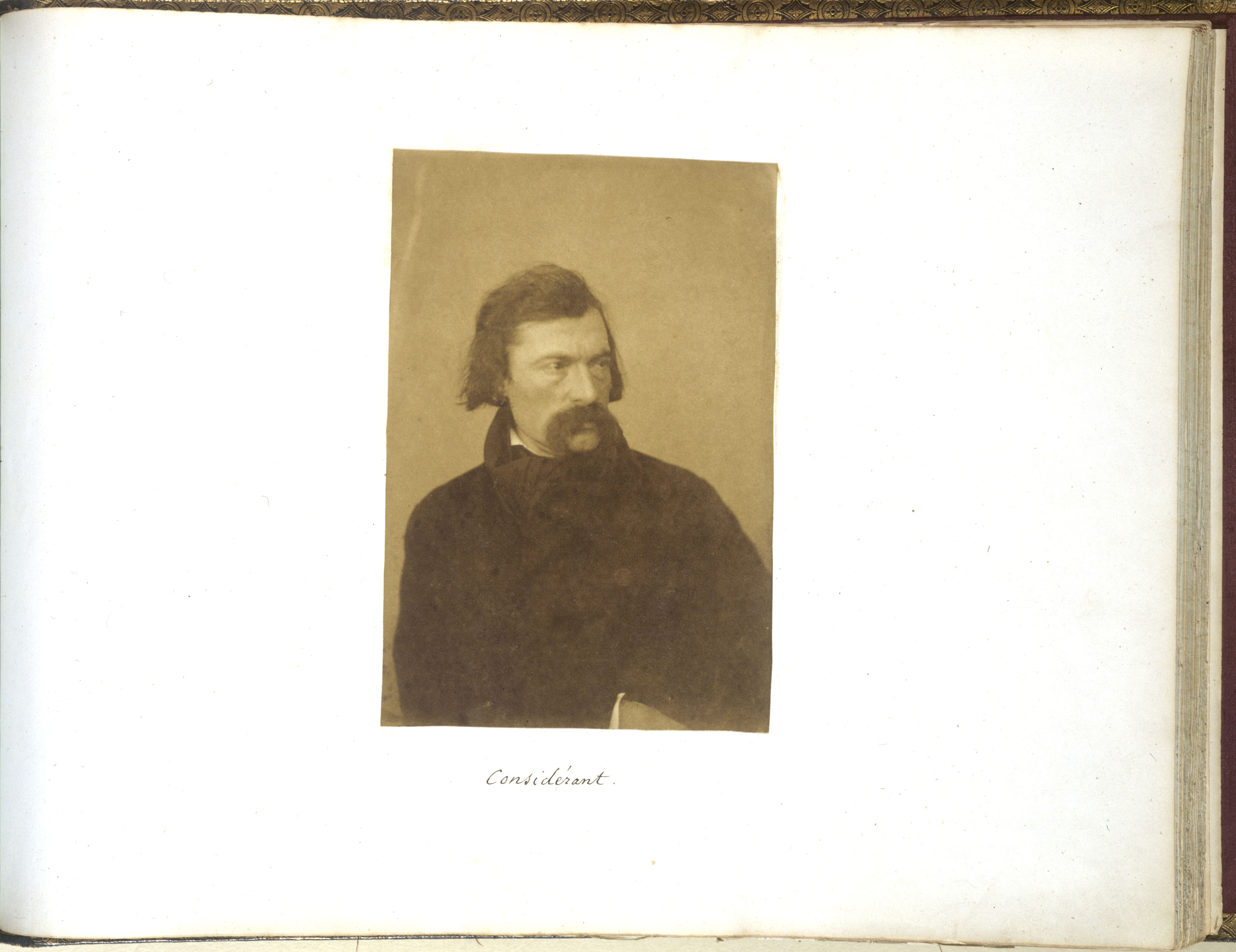 Anonyme, Victor Considérant