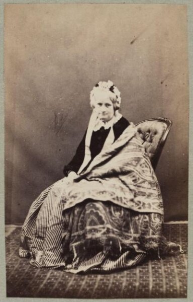 Unknown, Carte-de-visite photographs (480). Four photographs  are dry-mounted to each sheet (120).