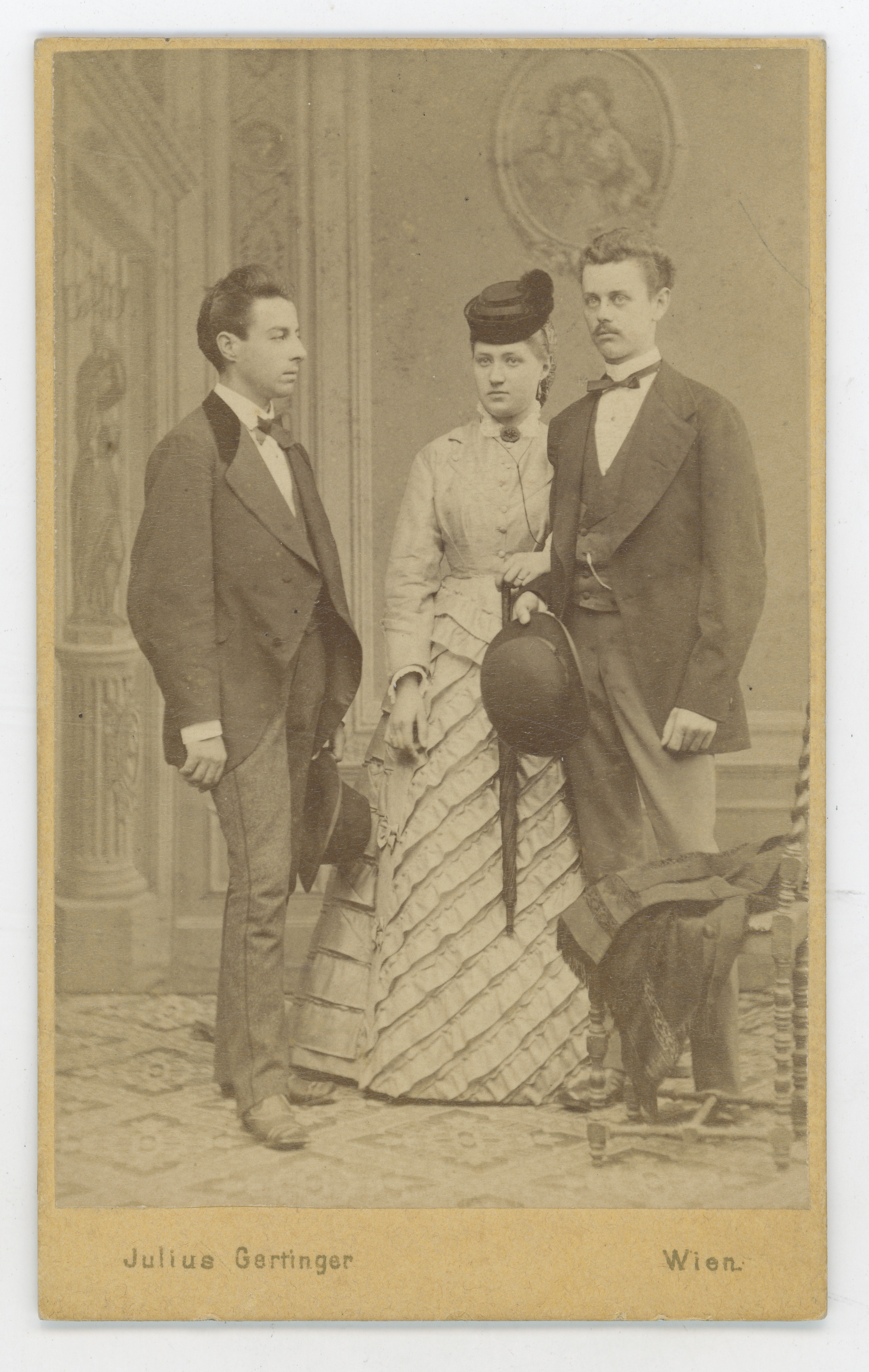 Julius Gertinger, Amalija Ivan i Dragutin Gogolja
