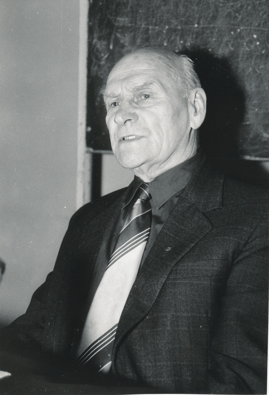 Aldo (autor) Luud, ESAS seltsipäev
