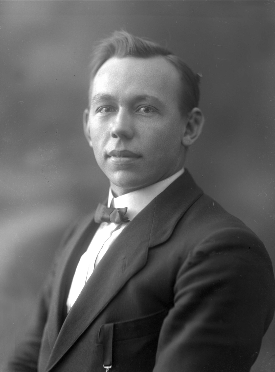 Gustav Borgen, NFB.32481