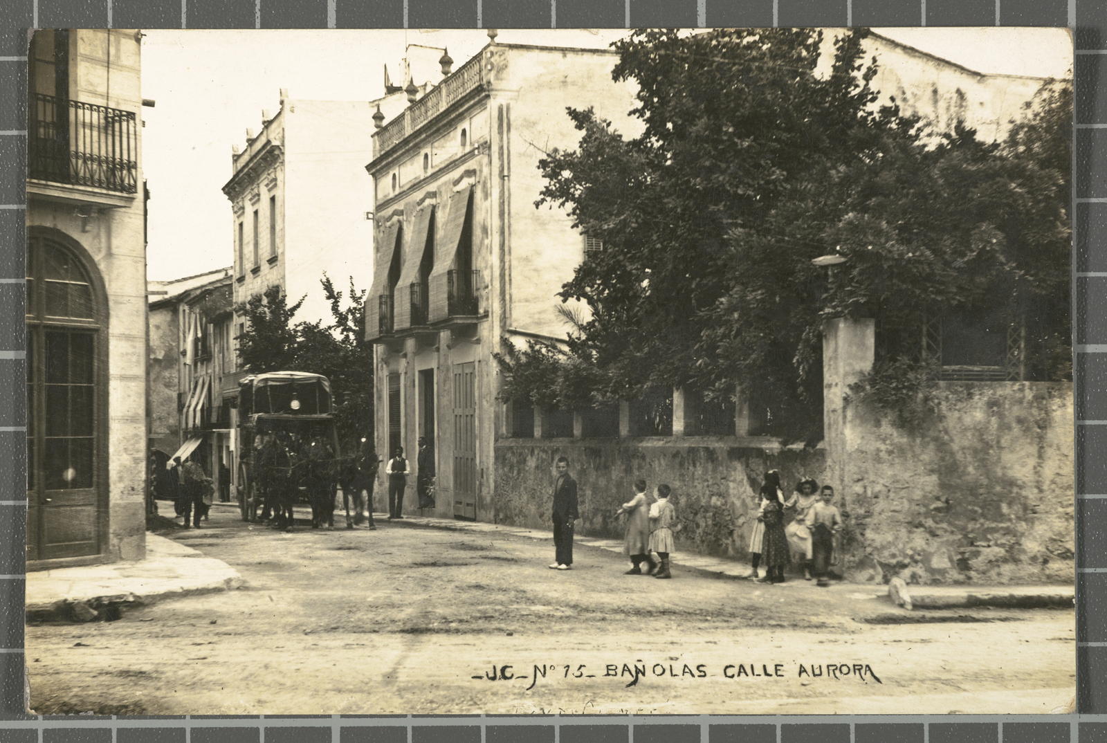Desconegut, No. 15 - Bañolas. Aurora Street