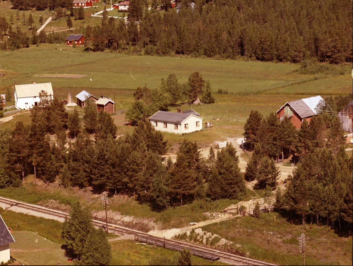 Widerøes Flyveselskap A/S, Gårdsbruk.