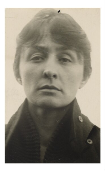 Alfred Stieglitz, Georgia O'Keeffe: A Portrait