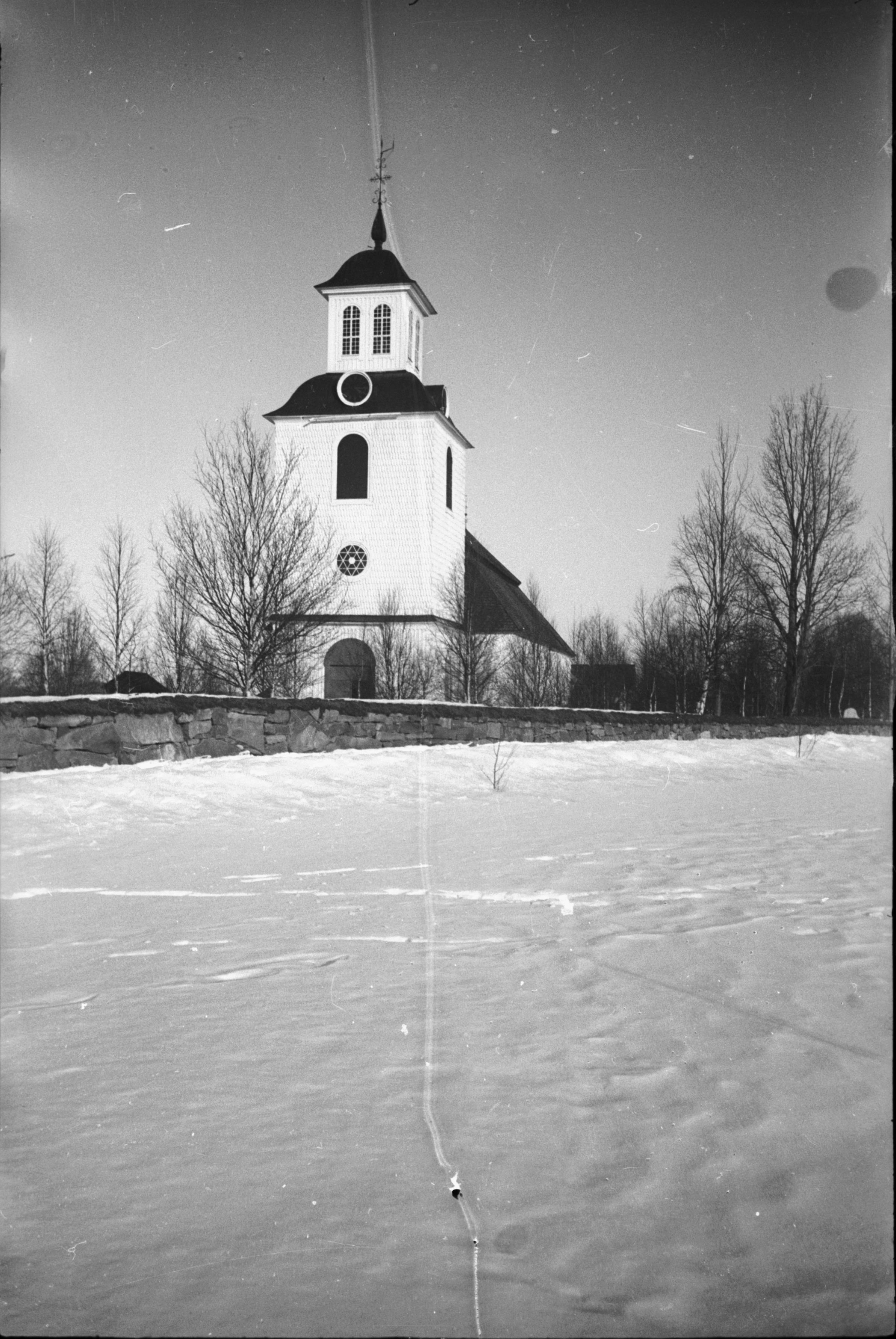 Bertil Berthelson, Lillhärdals kyrka