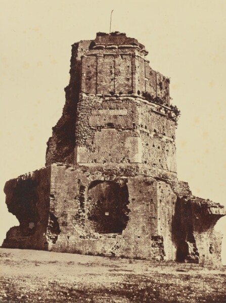 Édouard Baldus, Nimes. Tour Magne