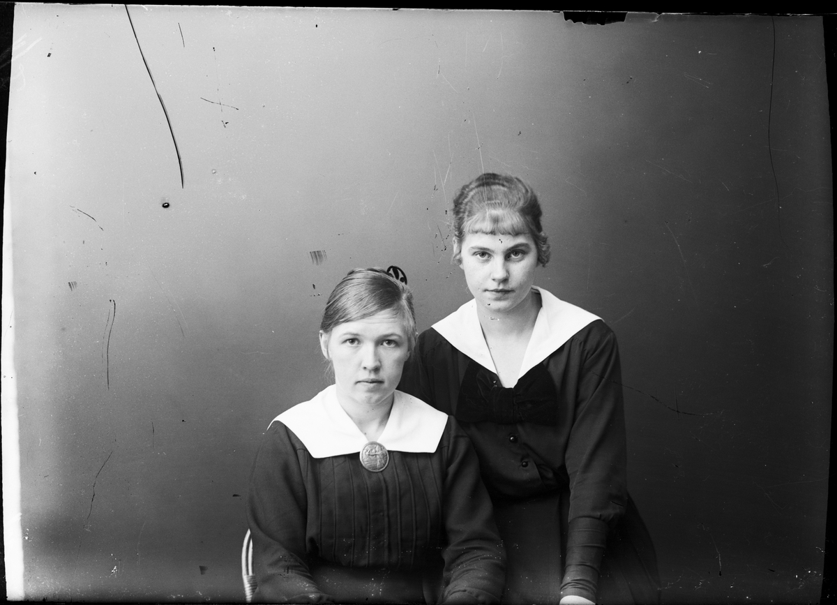 Skötsner-Edhlund, Ateljé Portrait - Woman, Östhammar, Uppland