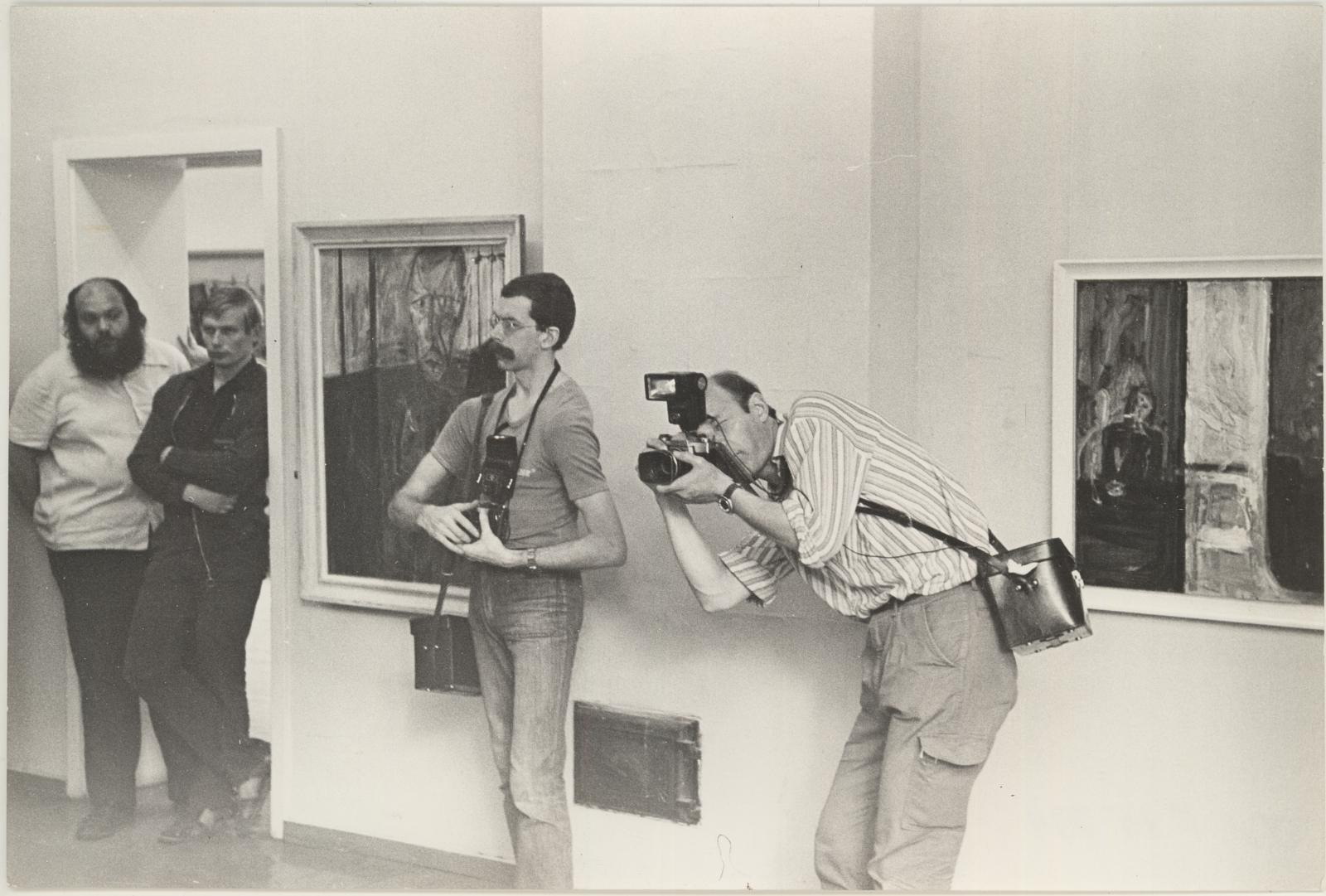 Matti (kujutatu) Milius, Opening of the exhibition “Lithuanian Modern Painting” 20.05.1983