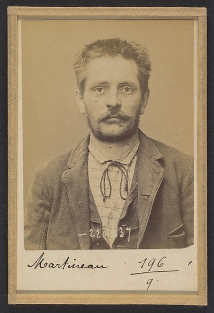 Alphonse Bertillon, Martineau. Jules, Louis. 30 ans, né à Angers (Maine & Loire). Peintre en bâtiment. Anarchiste. 3/7/94.