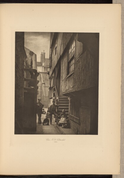Thomas Annan, Close No. 28 Saltmarket