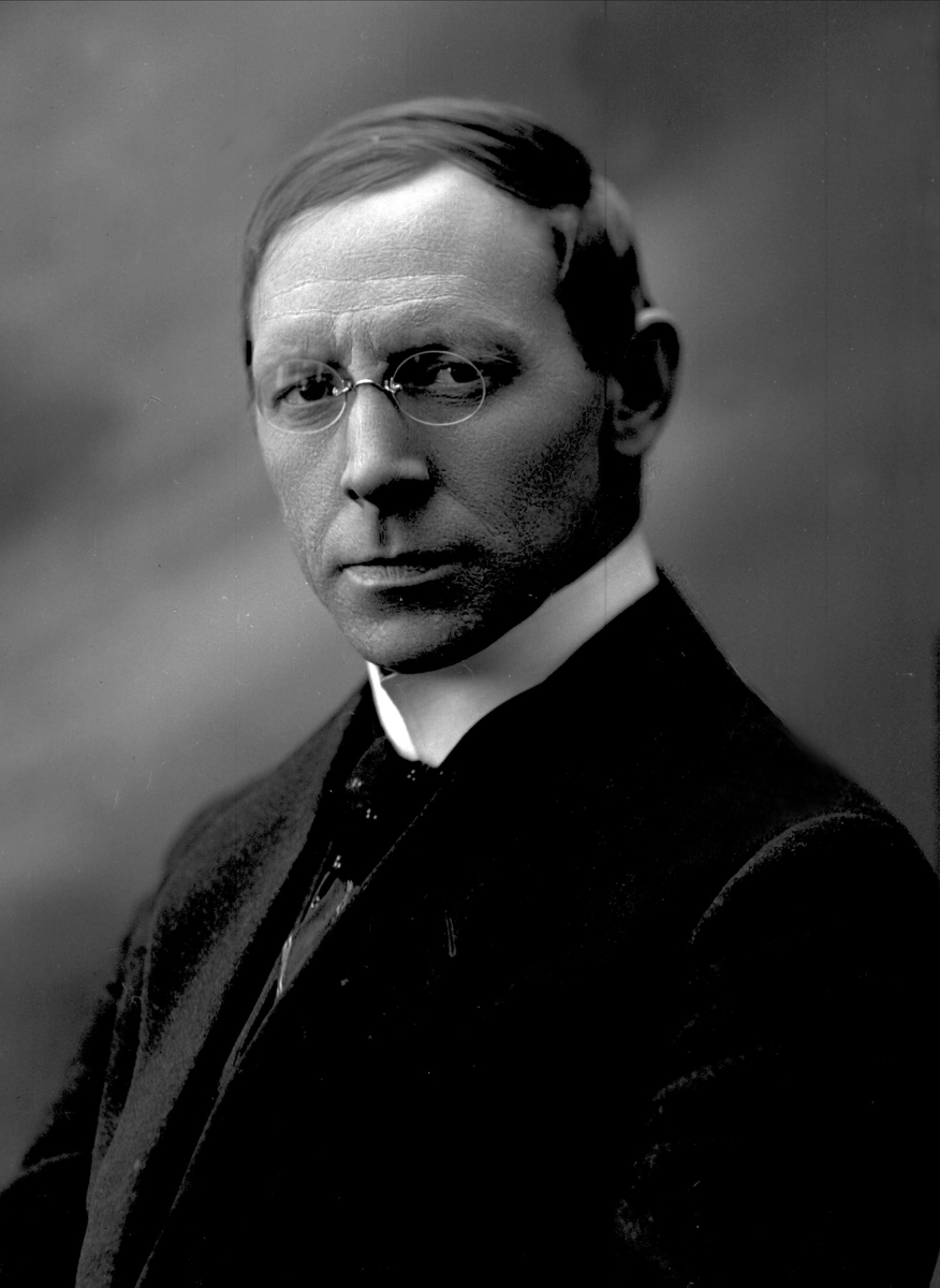 Gustav Borgen, NFB.37470