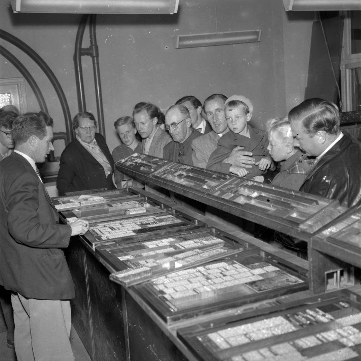 Örebro Kuriren, Rundvandring på Örebro Kuriren. 25 augusti 1955