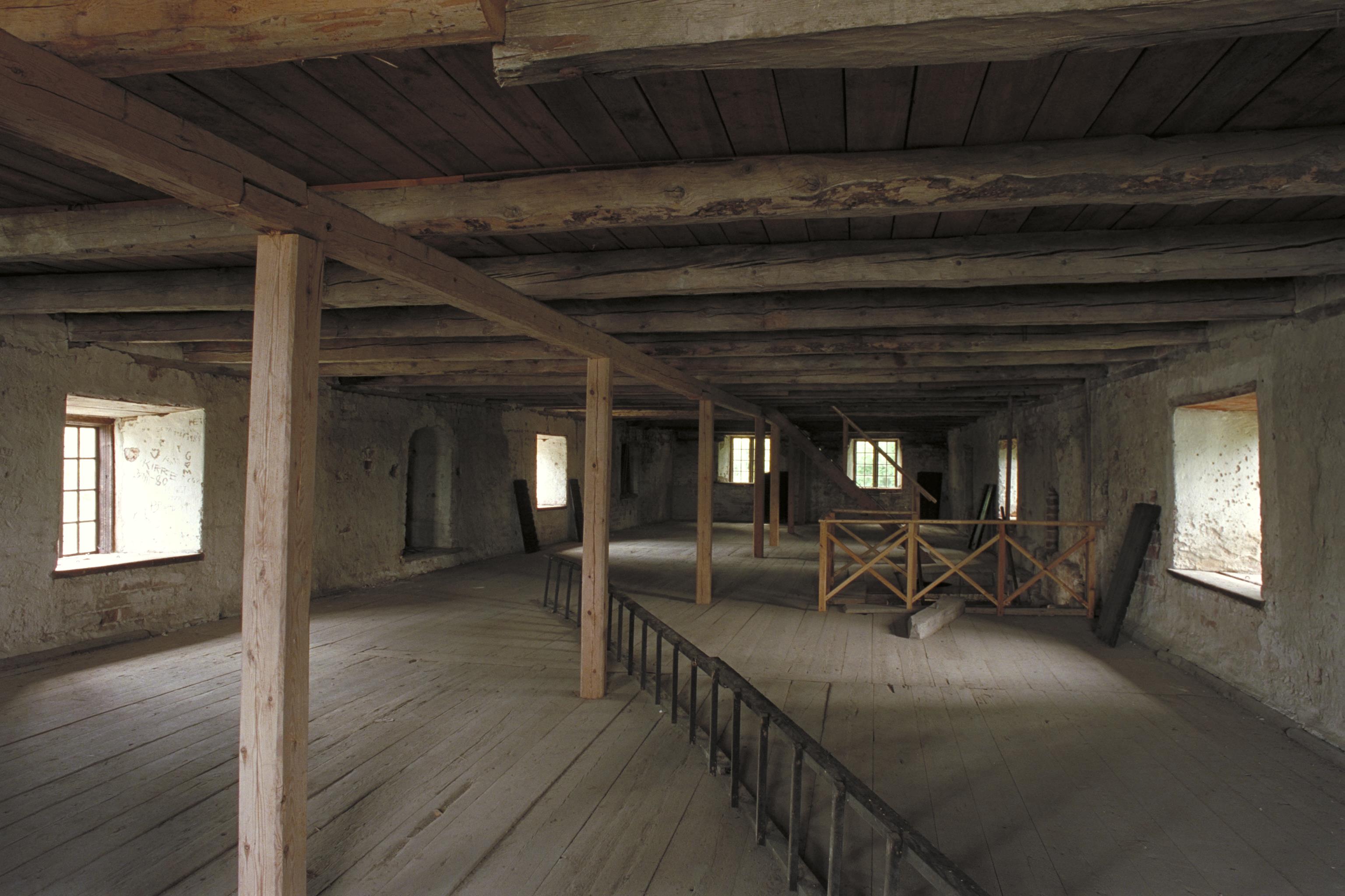 Bengt A Lundberg, Utö hus