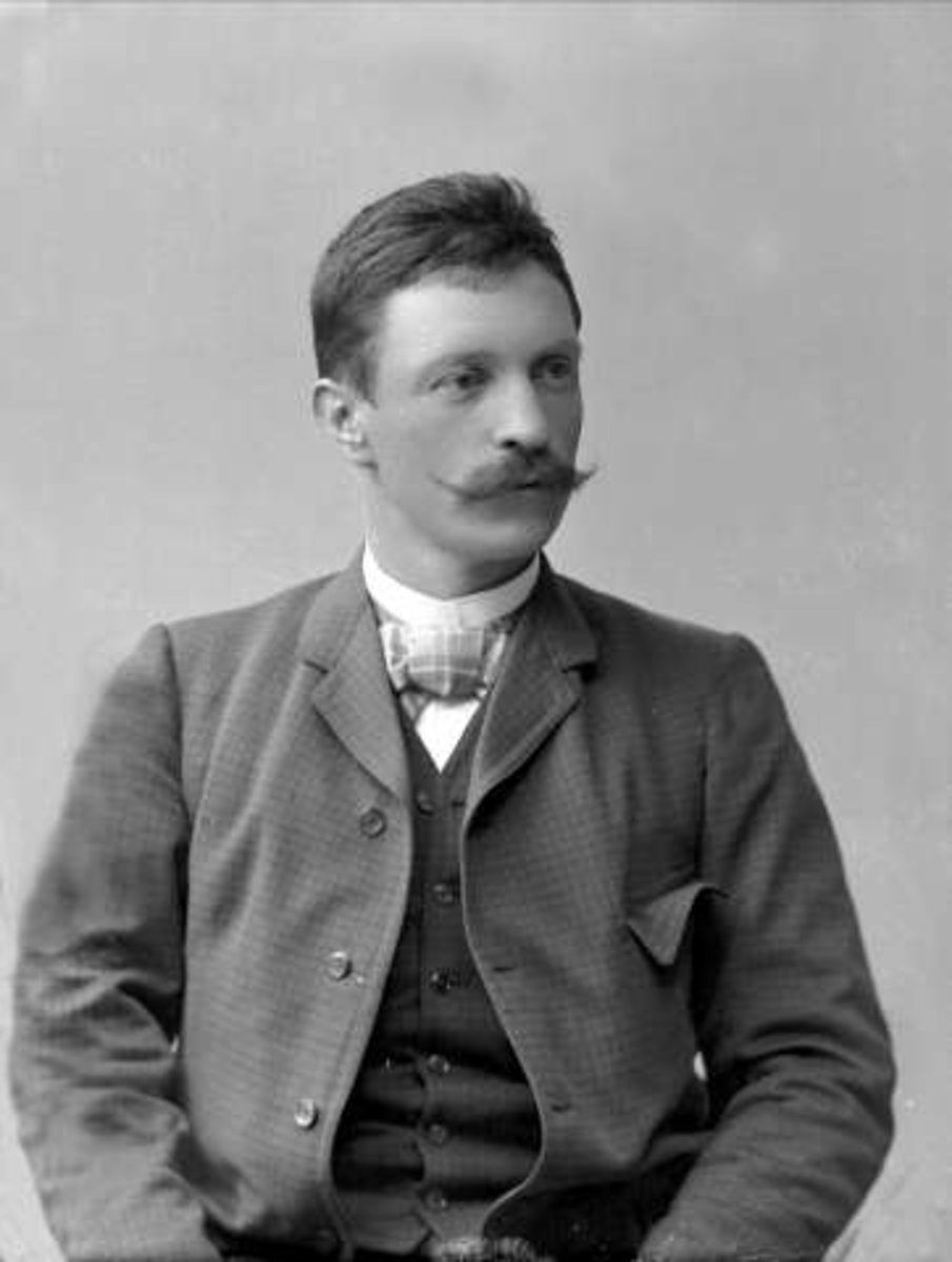 Gustav Borgen, NFB.01518