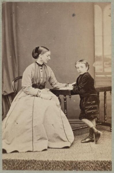 Unknown, Carte-de-visite photographs (32). Four photographs  are dry mounted on each sheet.