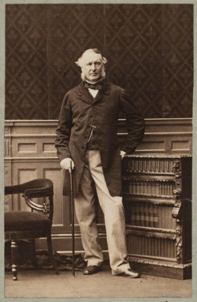 Unknown, Carte-de-visite photographs (480). Four photographs  are dry-mounted to each sheet (120).