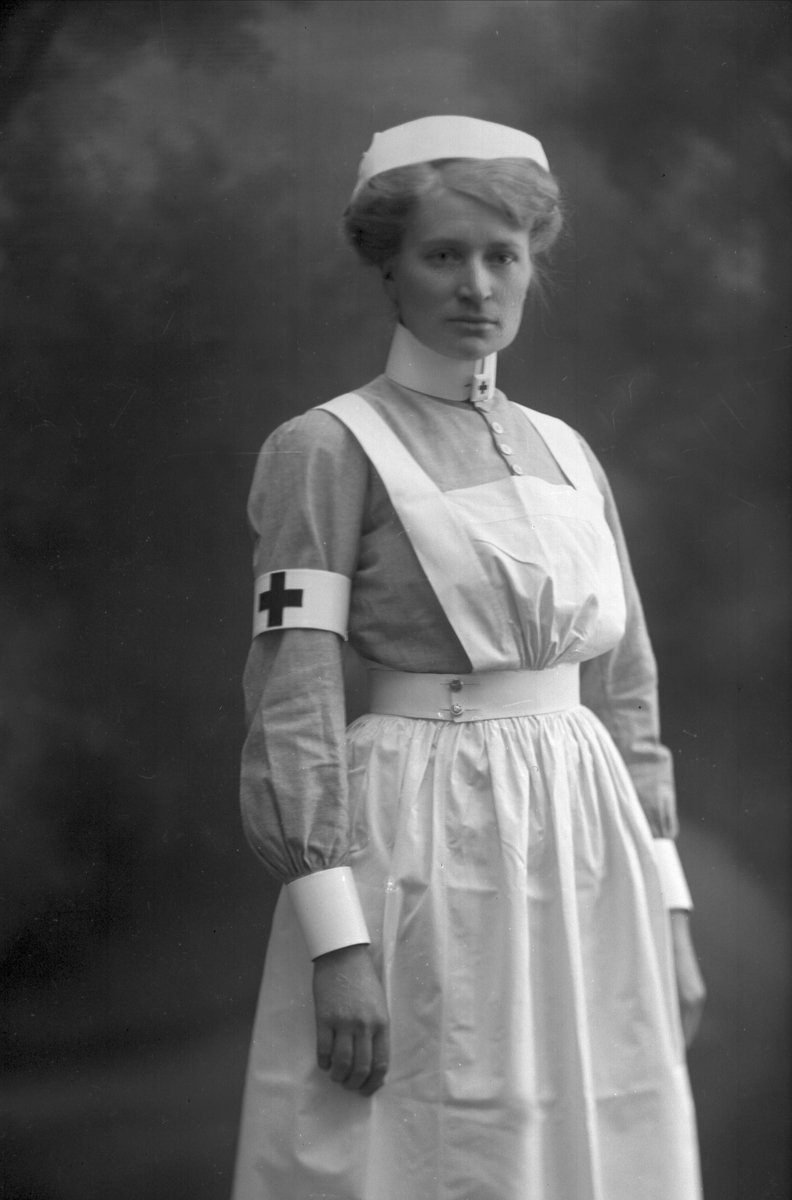 Gustav Borgen, Portrett, sykepleier, søster Emma Bramander.