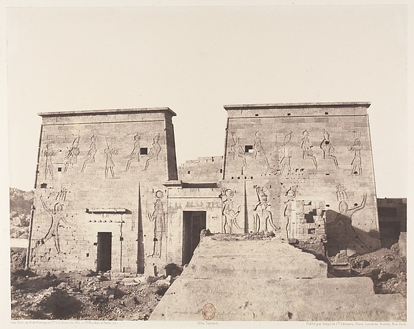 Félix Teynard, Ile de Fîleh (Philæ), Premier Pylône - Vue Prise de la Plate-Forme de la Colonnade Orientale en P