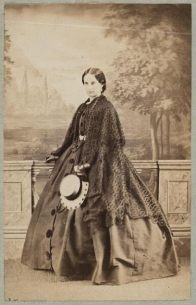 Unknown, Carte-de-visite photographs (480). Four photographs  are dry-mounted to each sheet (120).