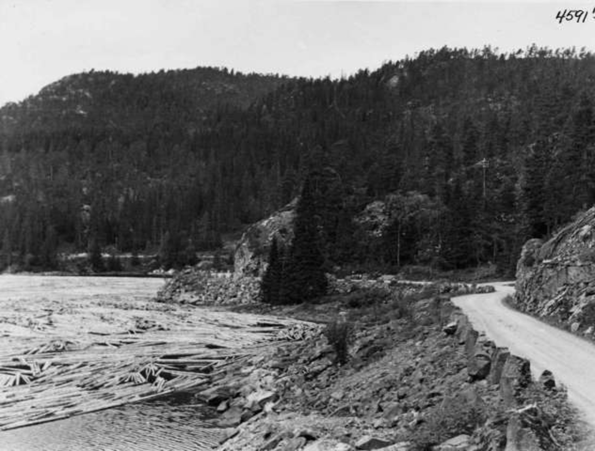 Anders Beer Wilse, Tømmerfløting 1936, Namsos kommune, Nord-Trøndelag.